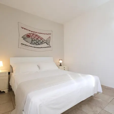 Con Piscina E Jacuzzi Privata A Leuca Villa Corsano (Apulia)